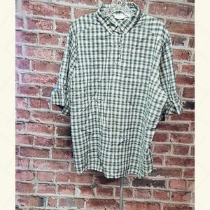 Men's LEVI STRAUSS Plaid Short Sleeve Pullover Shirt 44 (2XL) VINTAGE